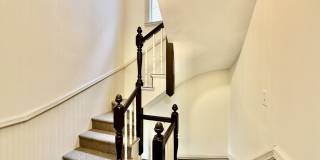 724 Cambridge St Gallery 21