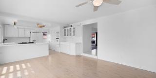 Beautiful Westlake First Neighborhood Family Home w/ Large Backyard with Panoramic Mtn Views Gallery 37
