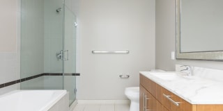 State and Grand Gallery 19