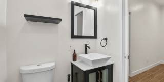 720 1/2 Queenstown Court - 3 Gallery 16
