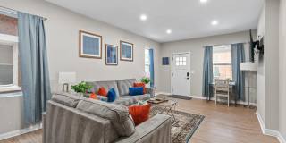 536 Oakwood Avenue Gallery 10