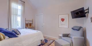 Charming 2 Bedroom Just Minutes from the Old Market!! Gallery 16