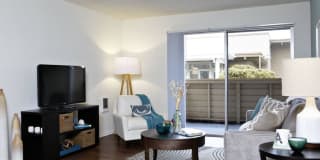 eaves Foster City Gallery 18