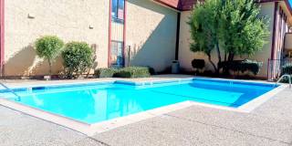Refurbished Second Floor 1bd Condo With Pool & In-unit Laundry Gallery 16