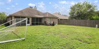 335 Robelmont Drive Gallery 24