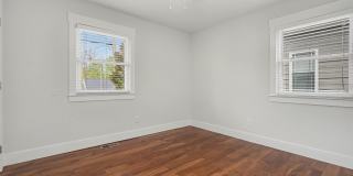 727 S State Street Gallery 18