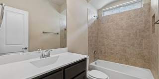 3 bedroom 2 bath near Paycom! Gallery 28