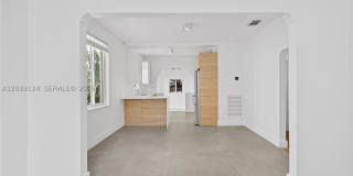 565 NW 44th St Gallery 6