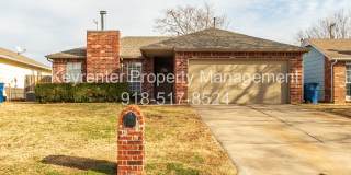 Beautiful 3 Bedroom, 2 Bath Home! Gallery 1
