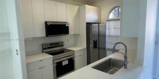 703 NE 195th Street 703, Miami, FL 33179 Gallery 1