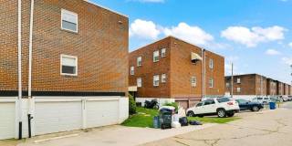 9754 E ROOSEVELT BOULEVARD Gallery 29