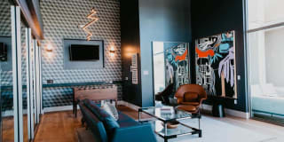 Tanager Tanager Gallery 42