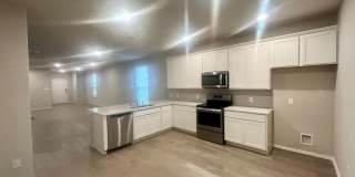 Charming 3/2 conveniently located to Lackland, Toyota, Palo Alto & Texas A&M San Antonio! Gallery 11