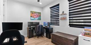 401 N OREGON Avenue Gallery 25