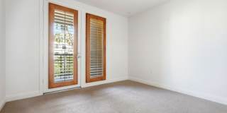 5831 Seawalk Dr Gallery 24