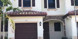 105 SE 33rd Ter Gallery 1