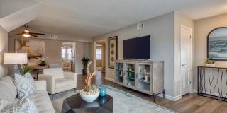Holly Point Apartments Gallery 40
