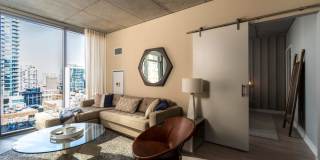 433 N Wells St Gallery 5