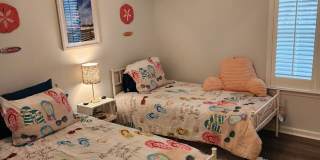 South Bay Lakes 2-Bedroom, 2-Bathroom Condo Gallery 8