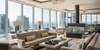 McKenzie McKenzie Gallery 7