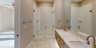 ila Hyde Park Gallery 17