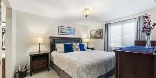 Fully Furnished View Condo Gallery 15