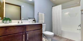 The Waterfront Apartments Gallery 38