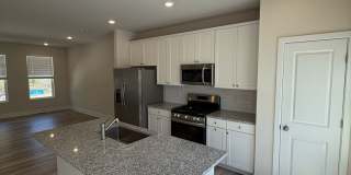 Stylish Townhome Overlooking River Marsh Golf Course- Cambridge, MD Gallery 4