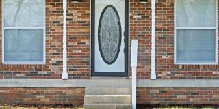 Pet Friendly Renovated Three Bedroom with Basement! Gallery 5