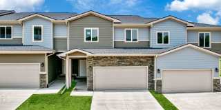 Manchester Townhome Rentals Gallery 1