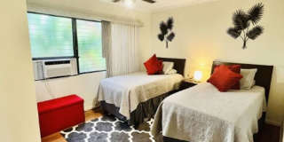 Spacious 2BR/2BA Condo with Garden View – Steps from the Ocean Gallery 33