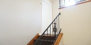 28-30 Sampson Street Gallery 17