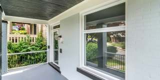 Stunning 4 bedroom home in Beechview available August 1! Gallery 17