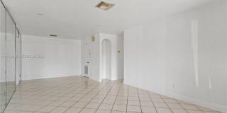3521 NW 18th Pl Gallery 9