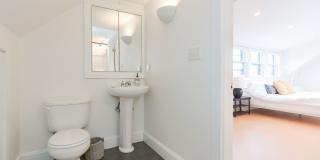 Winter Rental: Waterfront 3 Bed/3 Bath on Rocky Neck Gallery 32