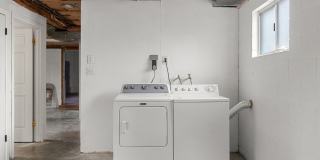 Spacious & Central: 1,900 Sq. Ft. Bremerton Home with Large Workshop Gallery 25