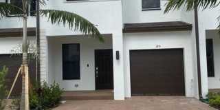 185 SW 185th Way Gallery 1