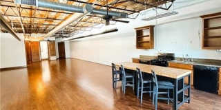 211 N Main Street Gallery 4