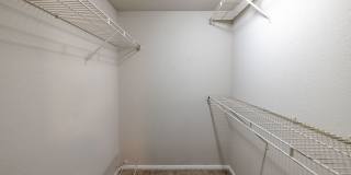 2100 Defoors Gallery 11