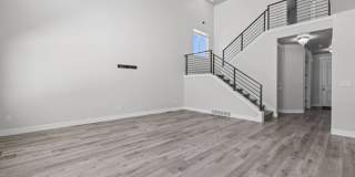 Large luxurious house with view of beautiful Utah Lake! Gallery 38