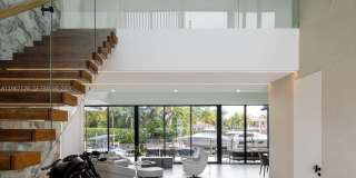 1102 Washington St Gallery 7