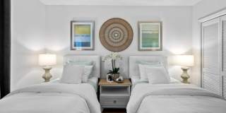 11397 Pond View Drive Gallery 39
