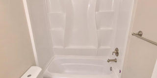 564 LANCASTER Place Gallery 26