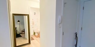 Val Anne Gallery 44