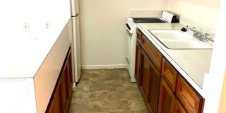 Studio Apartment on Las Vegas Strip - Close to all of the Excitement & More!! Gallery 73