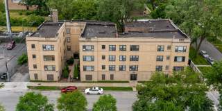 7003 S Harper Gallery 4