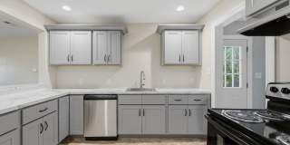 One Level Home Near University of Lynchburg Gallery 10