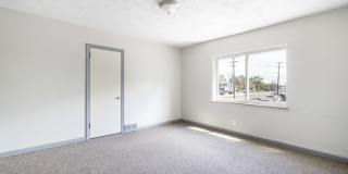 3143 Mahoning Avenue A Gallery 22