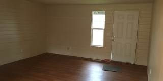 1318 S. Ivy St. ~ Cozy Duplex Gallery 7
