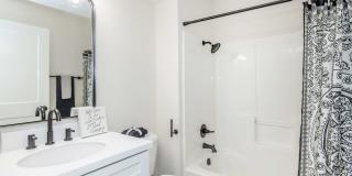 Hawthorn Suites Gallery 17